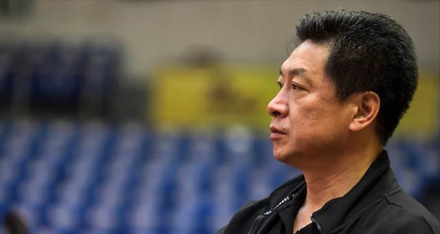 李春江则依