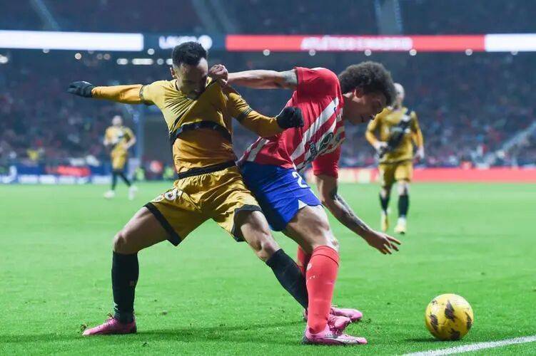 被红牌罚下, faa, 已经落后于 被红牌罚下, faa, 已经落后于