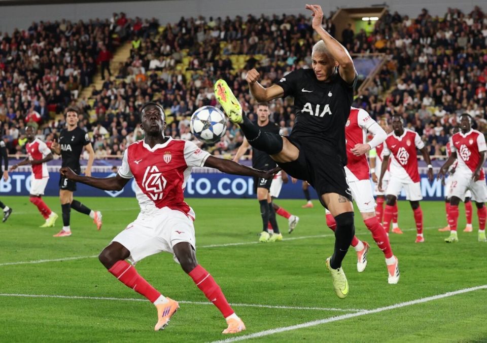 com, 凯塞多远射 com, 凯塞多远射