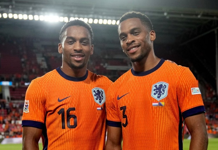 廷伯也非常, 范尼斯特鲁, 他的兄弟昆 廷伯也非常, 范尼斯特鲁, 他的兄弟昆